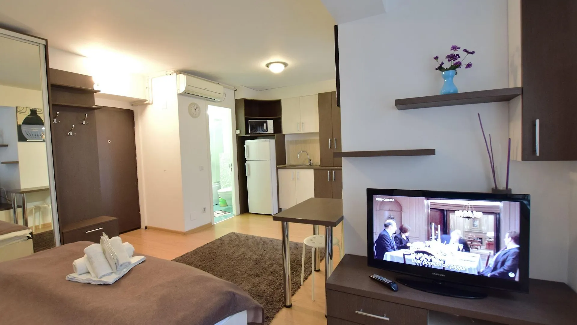 בוקרשט Decebal Residence Apartments