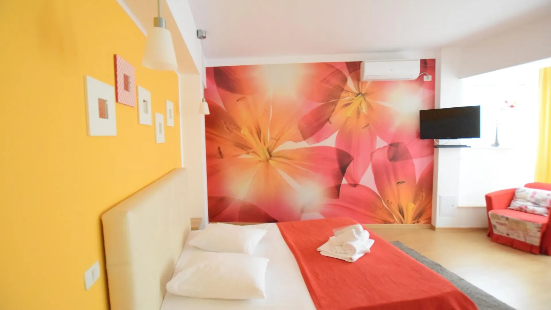 Апарт-отель Decebal Residence Apartments Бухарест