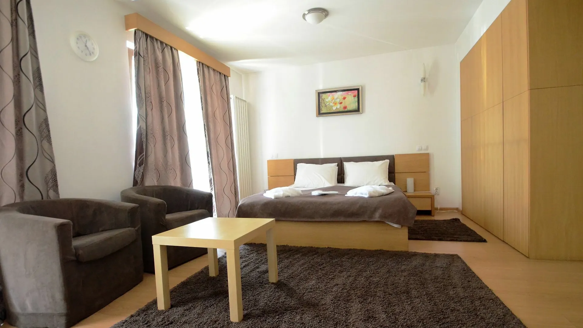 Decebal Residence Apartments Бухарест