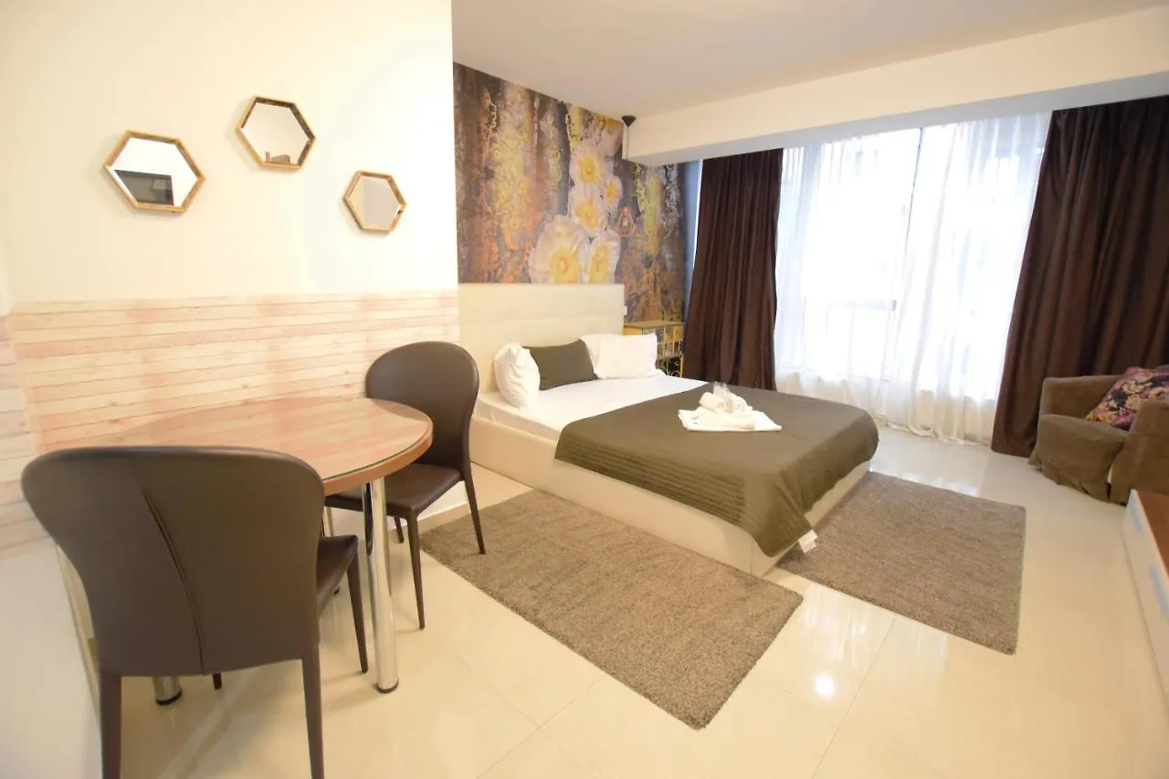 Апарт-отель Decebal Residence Apartments Бухарест